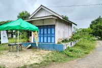 Bangunan BUMDes yang mangkrak di Kecamatan Dasuk, Kabupaten Sumenep. (Rudibagiberita.id/)
