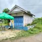 Bangunan BUMDes yang mangkrak di Kecamatan Dasuk, Kabupaten Sumenep. (Rudibagiberita.id/)