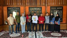 Bupati Sumenep membuka peluang baru petani tembakau.