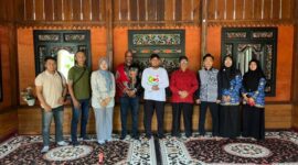 Bupati Sumenep membuka peluang baru petani tembakau.