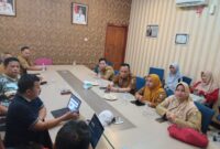 Pemerintah Kabupaten Sumenep membuka ruang kerja sama dengan Pemerintah Kabupaten Sampang melalui sektor komunikasi dan informatika.