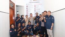 Silaturahmi Kapolresta Sumenep Kombes Pol Ariek Indra Sentanu, S.H., S.I.K., M.H., ke Kantor Aliansi Jurnalis Sumekar (AJS) menjadi momentum memperkuat sinergi antara kepolisian dan insan pers di Kabupaten Sumenep.