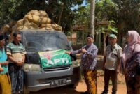 Kepala DKPP Sumenep, Chainur Rasyid, S.E., M.Si., menyampaikan bahwa pengiriman perdana ini menjadi salah satu langkah untuk memperkuat akses pasar bagi petani tembakau di daerah.
