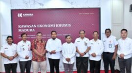 Bupati Sumenep, Drs. H. Achmad Fauzi Wongsojudo, SH.,MH bersama Tim audiensi KAMURA