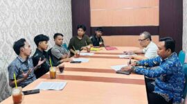 Gerakan Pemuda Saobi (GPS) saat audiensi bersama DPMD Sumenep. 