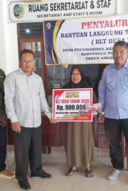 Penyaluran BLT Dana Desa, Pemdes Pucungkidul Fokuskan Pengentasan Miskin Ekstrem