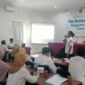 Melalui Rapat Kerja Daerah (Rakerda) UKS/M, pemerintah daerah berupaya memperkuat koordinasi lintas sektor sekaligus mendorong keterlibatan seluruh kecamatan dalam pelaksanaan program kesehatan di sekolah dan madrasah.